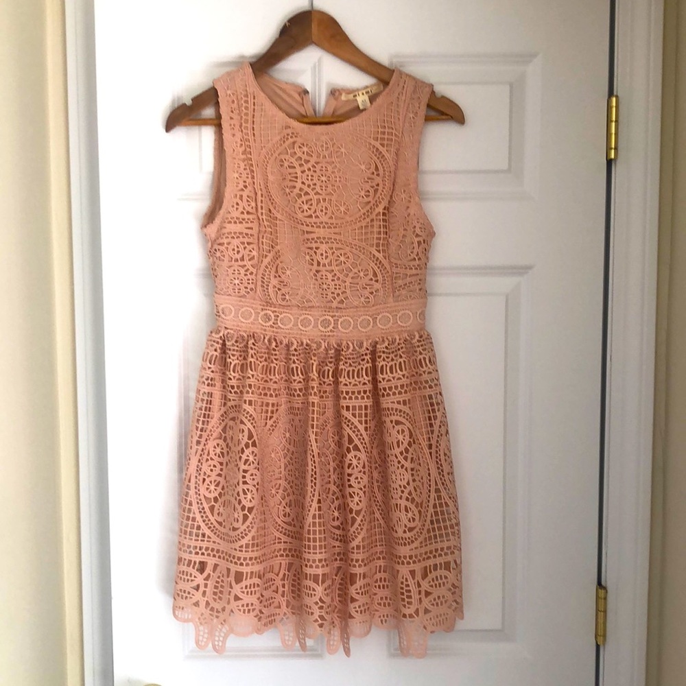 Off pink midi dress